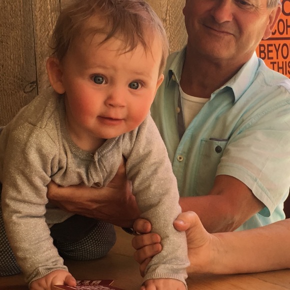 Meet your Posher, Ellen - Picture 3 of 7